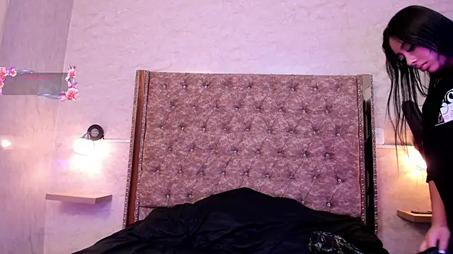 Snapshot of gaby_desire777 chatting on 01-22-25, 12:49 gaby desire777 online show from 01-22-25, 12:49