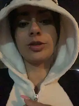 Snapshot of jinx_dh chatting on 03-10-25, 01:23 jinx dh online show from 03-10-25, 01:23