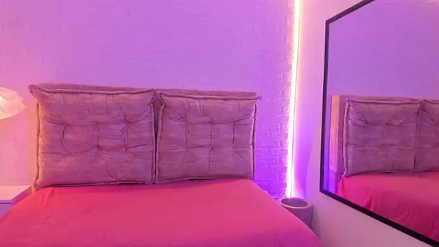 Salome rouse1 online show from 11-29-25, 12:02