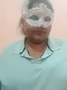 Snapshot of seemi_bhabhi chatting on 02-23-25, 04:50 seemi bhabhi online show from 02-23-25, 04:50