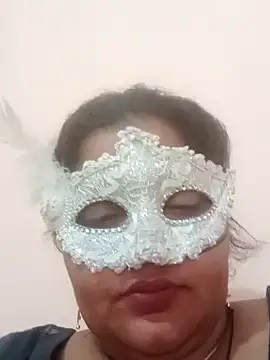 Snapshot of seemi_bhabhi chatting on 03-05-25, 05:07 seemi bhabhi online show from 03-05-25, 05:07