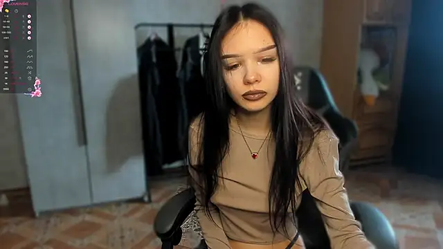 SweetyDeviliya online show from 03-18-26, 06:38