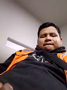 Snapshot of zeta29 chatting on 09-17-25, 03:41 zeta29 online show from 09-17-25, 03:41