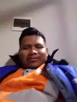 Snapshot of zeta29 chatting on 11-19-25, 08:14 zeta29 online show from 11-19-25, 08:14