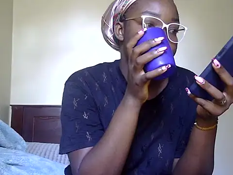 Chichii- online show from 04-10-26, 09:47