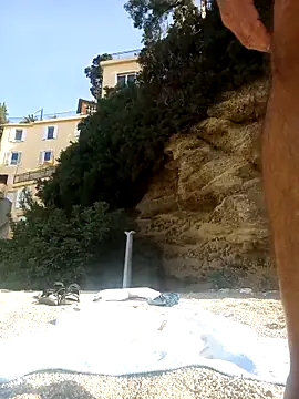 ActifBoy06 online show from 09-17-25, 07:43