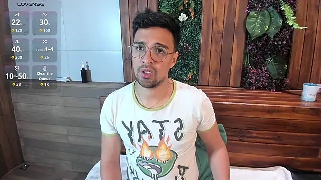 Edward max online show from 02-09-26, 03:21