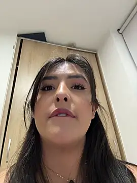 kim zaratte online show from 05-03-26, 03:45