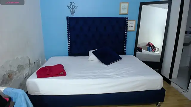 kinky redhead18 online show from 03-11-25, 12:28