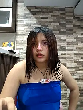 Elsa sweet online show from 07-17-26, 02:18