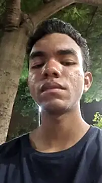 Snapshot of Reynold2608 chatting on 01-02-25, 12:45 Reynold2608 online show from 01-02-25, 12:45