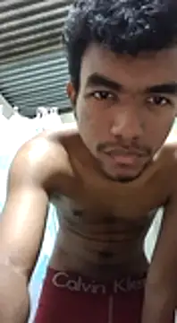 Snapshot of Reynold2608 chatting on 02-08-25, 04:57 Reynold2608 online show from 02-08-25, 04:57