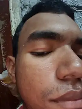 Snapshot of Reynold2608 chatting on 11-20-25, 05:56 Reynold2608 online show from 11-20-25, 05:56