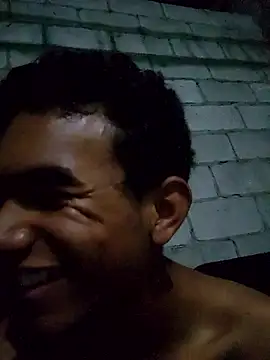 Reynold2608 online show from 04-14-26, 01:55