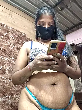 Snapshot of queensenorita chatting on 03-22-26, 05:38 queensenorita online show from 03-22-26, 05:38