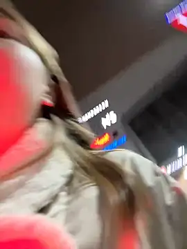 Snapshot of Sunny___Bunny chatting on 01-02-25, 05:50 Sunny Bunny online show from 01-02-25, 05:50