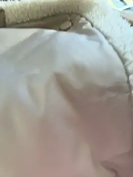 Snapshot of Sunny___Bunny chatting on 09-30-25, 08:19 Sunny Bunny online show from 09-30-25, 08:19