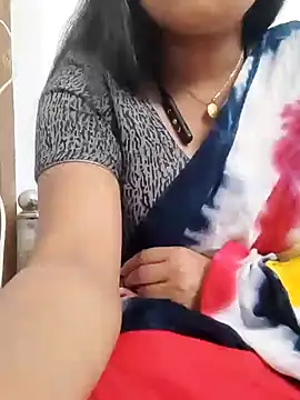 Snapshot of Priya_2222 chatting on 01-13-25, 05:23 Priya 2222 online show from 01-13-25, 05:23