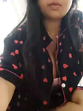 Snapshot of Priya_2222 chatting on 01-17-25, 04:36 Priya 2222 online show from 01-17-25, 04:36