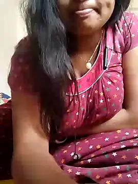 Snapshot of Priya_2222 chatting on 01-20-25, 07:04 Priya 2222 online show from 01-20-25, 07:04