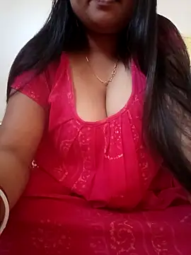 Snapshot of Priya_2222 chatting on 11-18-25, 05:56 Priya 2222 online show from 11-18-25, 05:56