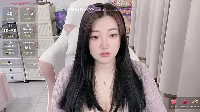 Snapshot of Stars_Elyn chatting on 04-19-26, 12:48 Stars Elyn online show from 04-19-26, 12:48