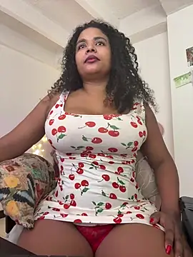 Snapshot of Michel_Jones chatting on 07-17-26, 01:12 Michel Jones online show from 07-17-26, 01:12