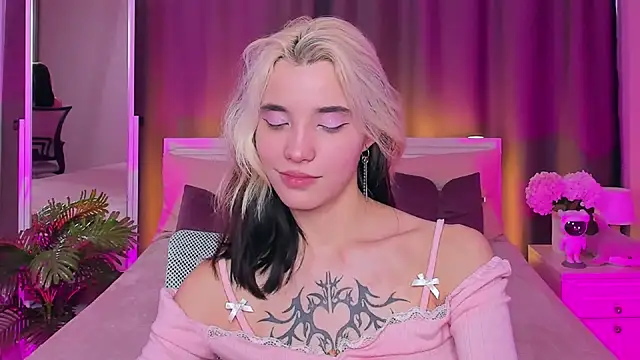 as1an girlfriend online show from 03-13-25, 06:16