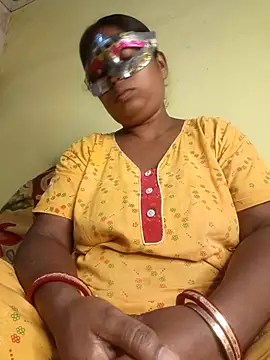 Snapshot of tinabhabhi chatting on 07-23-26, 10:13 tinabhabhi online show from 07-23-26, 10:13