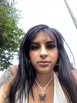 Hilary pinkk online show from 01-15-25, 10:24