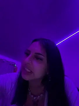 Hilary pinkk online show from 01-23-25, 02:44