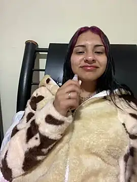 Hilary pinkk online show from 02-13-25, 02:12