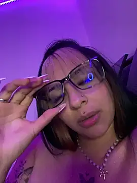 Hilary pinkk online show from 03-01-25, 06:46