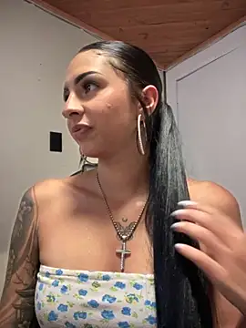 Hilary pinkk online show from 09-27-25, 03:22