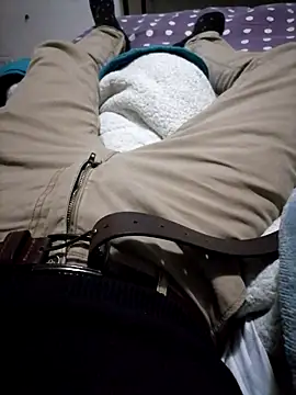 Snapshot of Lighto1 chatting on 09-12-25, 05:29 Lighto1 online show from 09-12-25, 05:29