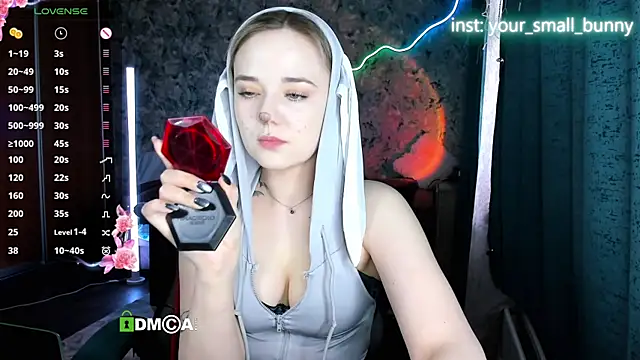 Your small bunny online show from 04-04-26, 02:10