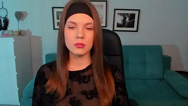 Snapshot of BellaSweetHeart chatting on 01-26-25, 08:45 BellaSweetHeart online show from 01-26-25, 08:45