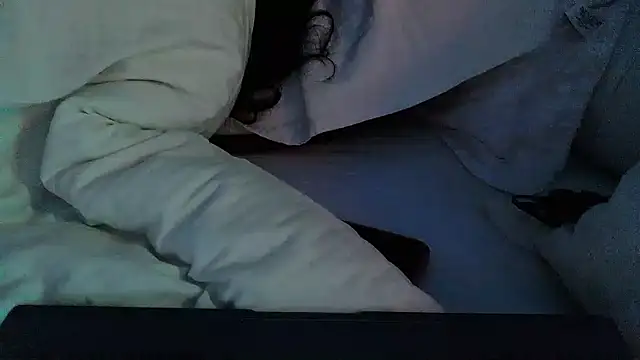 queen-chamss online show from 05-16-26, 01:02