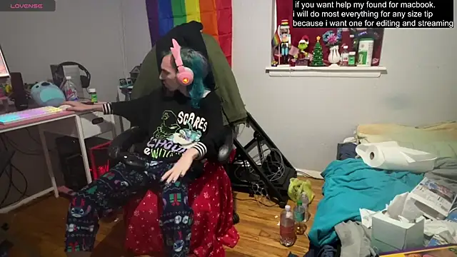 tallnerdyguy online show from 03-18-25, 02:25