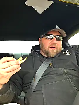 Strong Bear89 online show from 02-19-25, 07:16