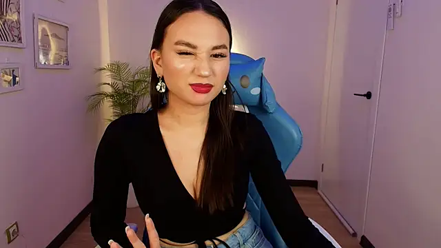 margeriTirell online show from 12-03-25, 08:45