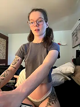 dreamteemergirl online show from 10-15-25, 06:52