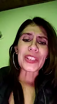 Snapshot of Alysson-- chatting on 03-21-25, 02:39 Alysson-- online show from 03-21-25, 02:39