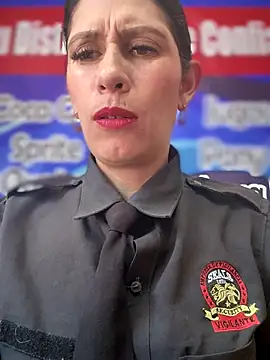 Snapshot of Alysson-- chatting on 10-15-25, 02:28 Alysson-- online show from 10-15-25, 02:28