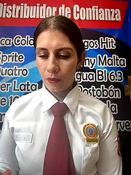 Snapshot of Alysson-- chatting on 11-07-25, 04:07 Alysson-- online show from 11-07-25, 04:07