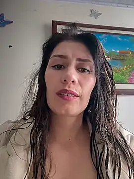 Alysson-- online show from 04-17-26, 02:20