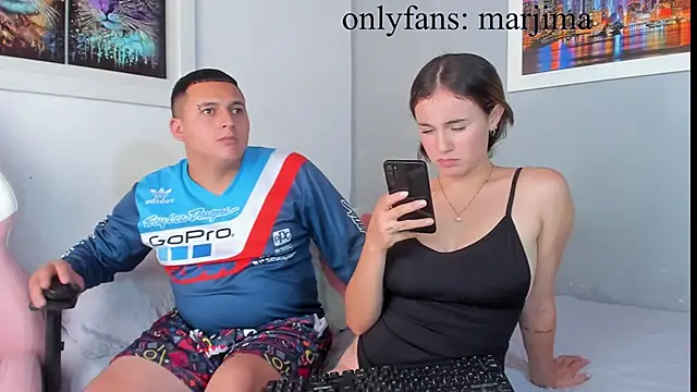 Snapshot of naughtyloverss chatting on 01-08-25, 07:24 naughtyloverss online show from 01-08-25, 07:24