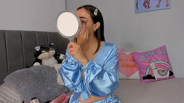 Snapshot of naughtyloverss chatting on 09-11-25, 02:28 naughtyloverss online show from 09-11-25, 02:28