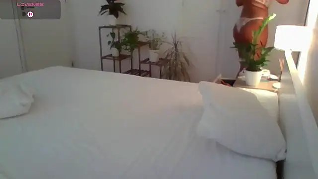 Snapshot of yournextdoorhottie chatting on 04-30-26, 12:22 yournextdoorhottie online show from 04-30-26, 12:22