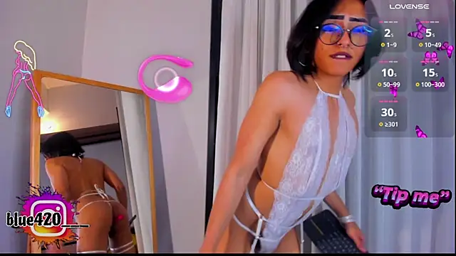 Skyler  blue4 online show from 01-01-25, 01:26